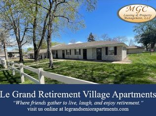313 SE Grand Ave, Lees Summit, MO 64063