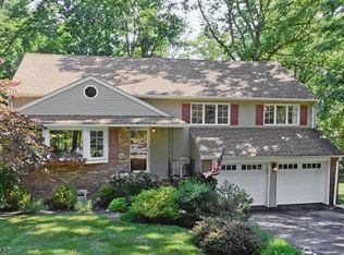 309 Mountain Way, Morris Plains, NJ 07950