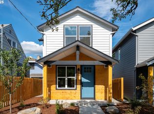 5721 N Willis Blvd #B, Portland, OR 97203