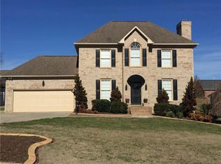 105 Oakley Ct, Archdale, NC 27263
