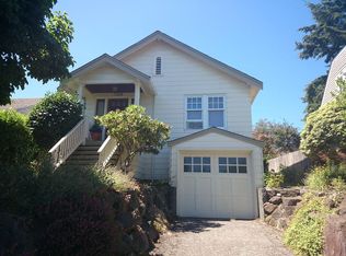 7325 32nd Ave SW, Seattle, WA 98126