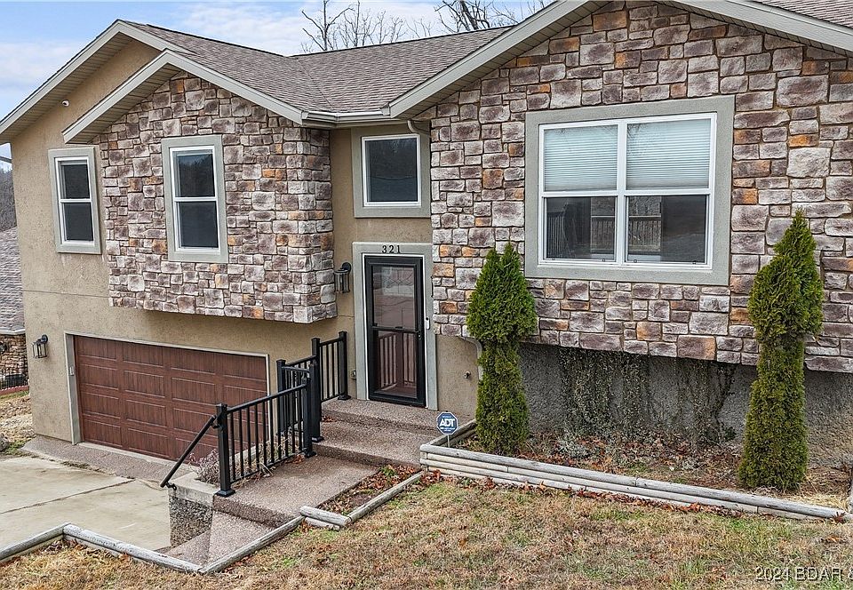 1st image of 321 Hawk Lake Dr