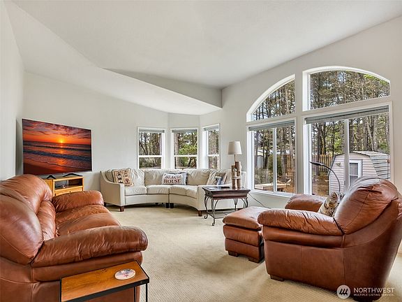 5th image of 29515 I Street