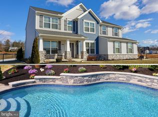 3501 Fox Pointe Ln, York, PA 17404