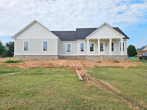 304 Hawkstead Dr, Leesburg, GA 31763