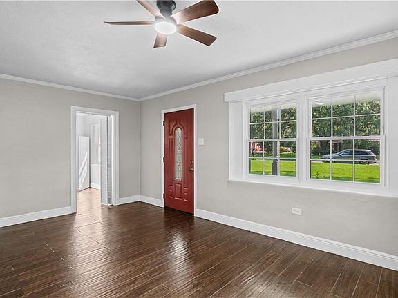 5th image of 1151 Ridgewood Dr