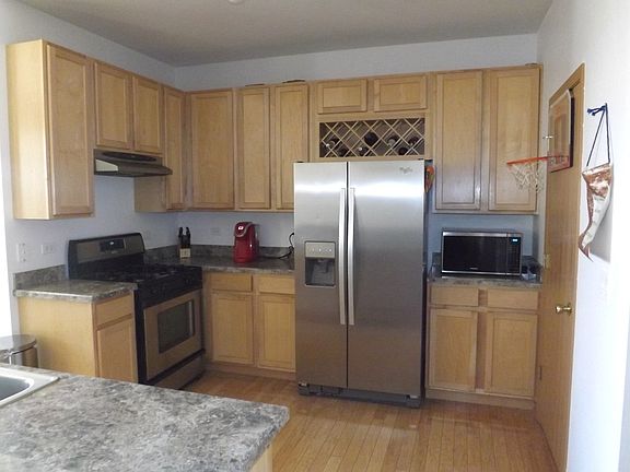 3rd image of 6705 Slate Dr