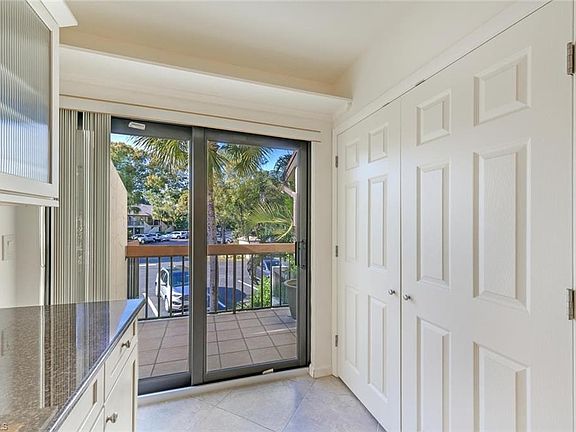 4th image of 1810 Kings Lake Blvd APT 203