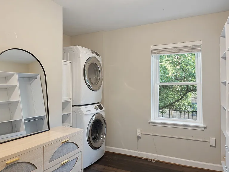 1527 N Colonial Ter #A — Photo 11