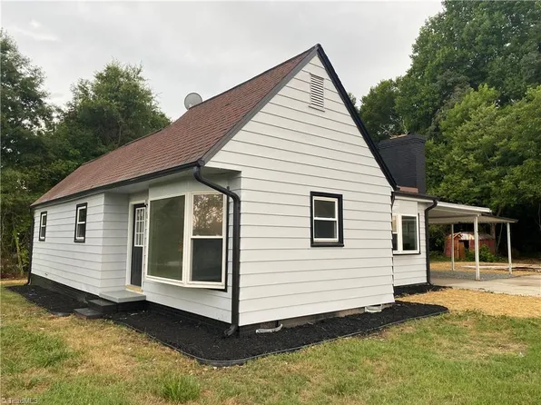 5075 Wilson View Dr, Archdale, NC 27263