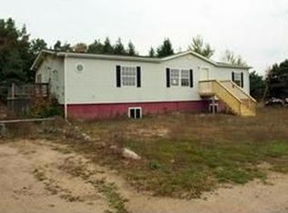 11440 W Roggy Rd, Sumner, MI 48889