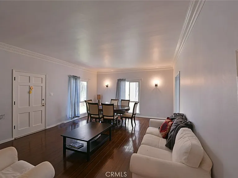 9372 W Olympic Blvd — Photo 1