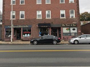 246 Humphrey St APT 3, Swampscott, MA 01907