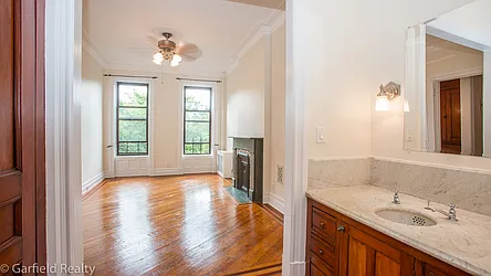 Rented by Garfield Realty 