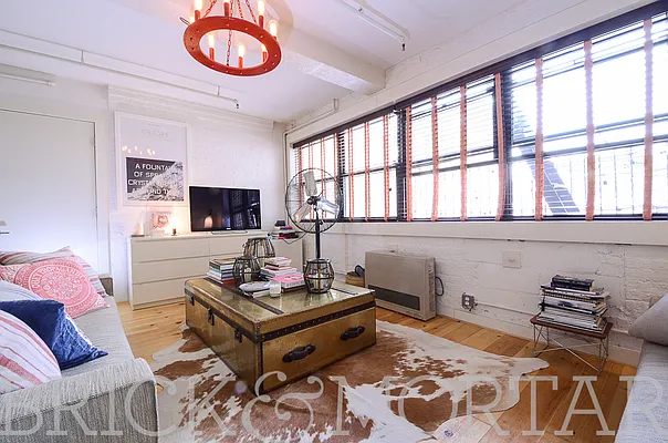 Rented by Brick&Mortar | media 14