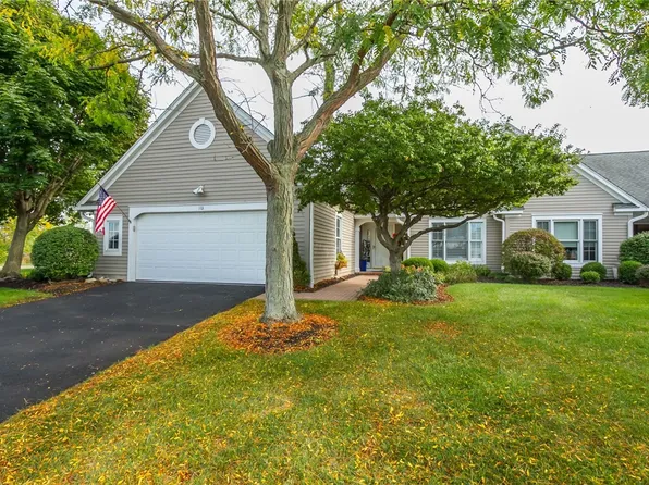 101 Carousel Ln, Canandaigua, NY 14424