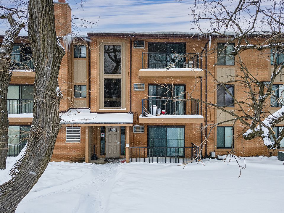 1st image of 10930 Worth Ave #2