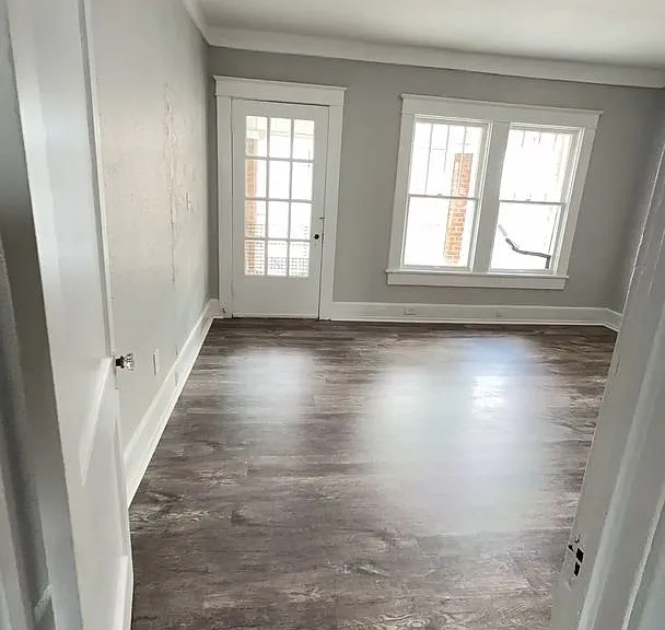 1401 Leighton Ave — Photo 6