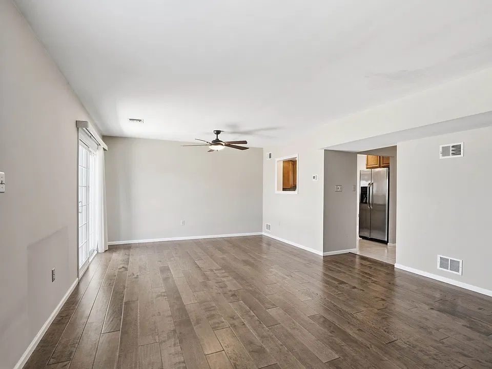 106 Spring Ridge Ct