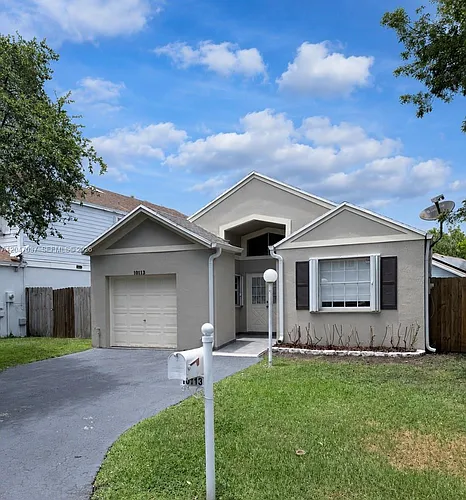 10113 SW 223rd Ter Photo 1 10113 SW 223rd Ter Photo 1