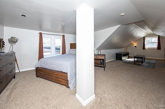 5th image of 1805 Guthrie Ave