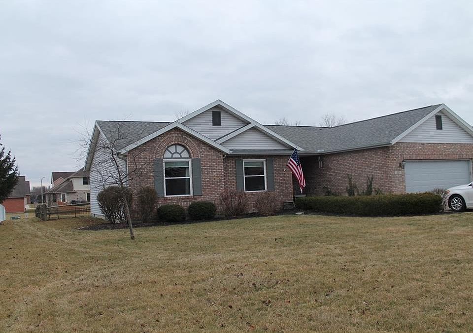 1st image of 321 Ironwood Dr
