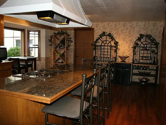 Entertainers Kitchen