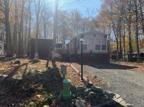 139 Equestrian Trl, Gouldsboro, PA 18424