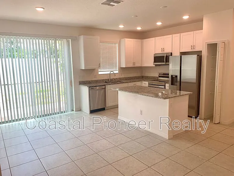 4383 Paraglider Pl — Photo 3
