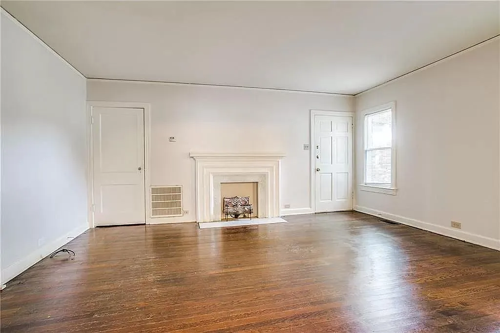 3 bed, 1698 sqft, $1,950 — Photo 2