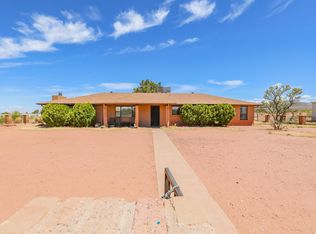 102 Mountain Meadow Rd, Alamogordo, NM 88310