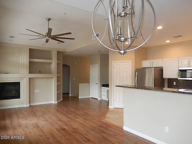 14000 N 94th St #1050 — Photo 17