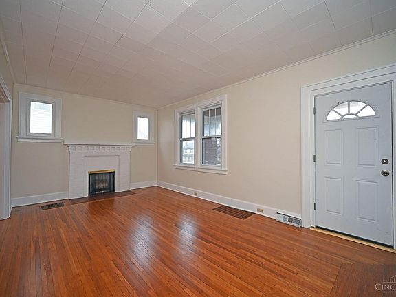 4th image of 4120 Saint Martins Pl