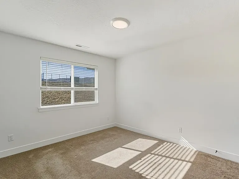 4543 W Watchmen Way S — Photo 3
