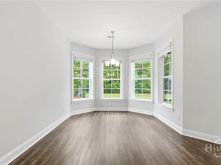40 Washington Way — Photo 16