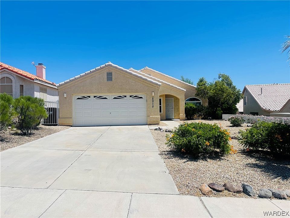 1st image of 2210 Sierra Santiago