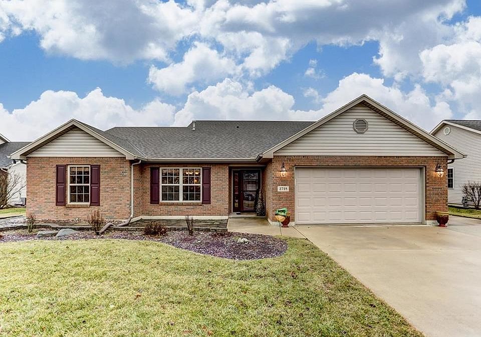 1st image of 2718 Chatham Dr
