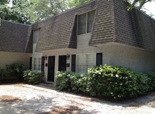 710 Ocean Blvd APT 1, Saint Simons Island, GA 31522