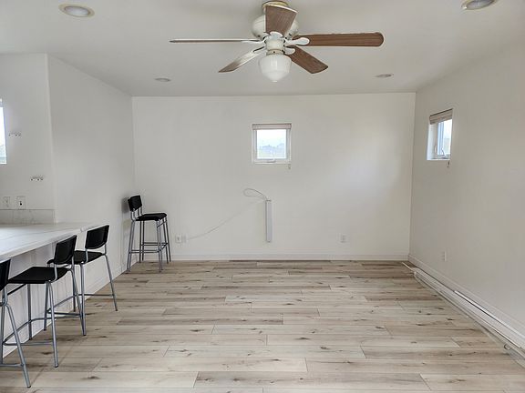 4th image of 1032 Orpheus Ave #A
