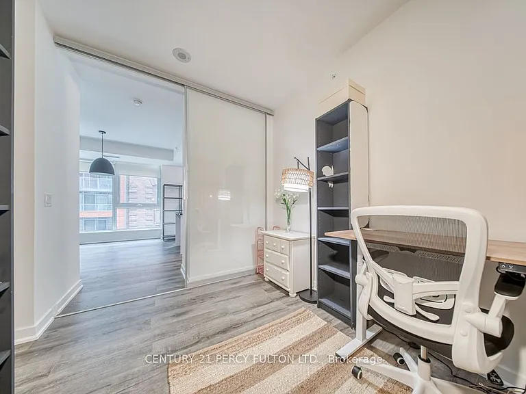 30 Nelson St #323 — Photo 29