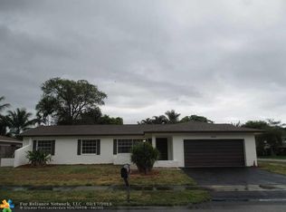 2425 NW 67th Ct, Fort Lauderdale, FL 33309