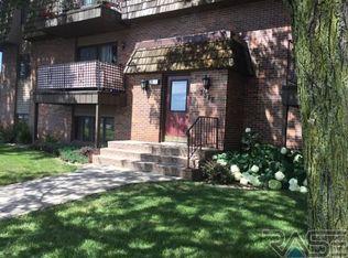 3548 S Gateway Blvd APT 102, Sioux Falls, SD 57106