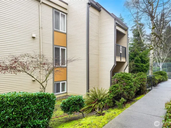 14645 NE 34th St #C9, Bellevue, WA 98007