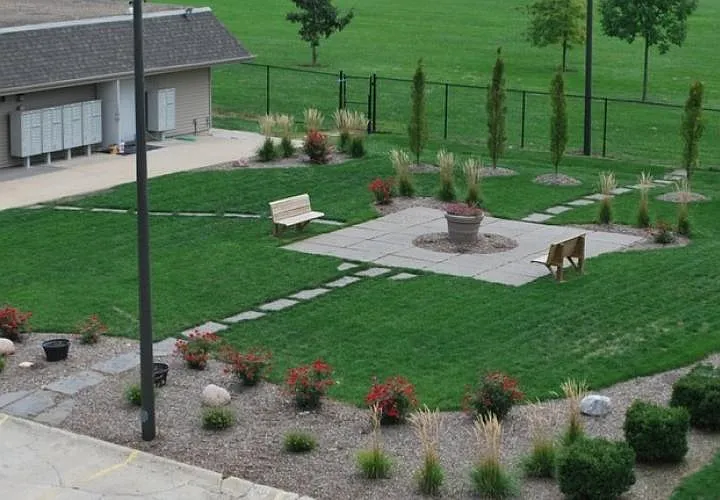 Parkside Apartments — Photo 10