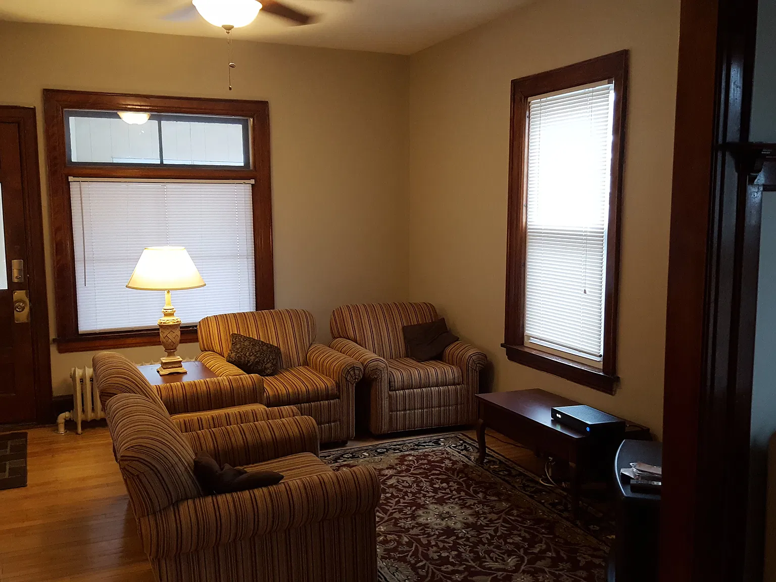 6 bed, 1700 sqft, $2,450 — Photo 2