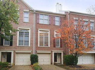 1910 N Daniel St, Arlington, VA 22201