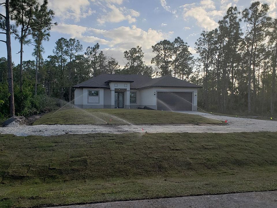 1st image of 4070 33rd Ave NE
