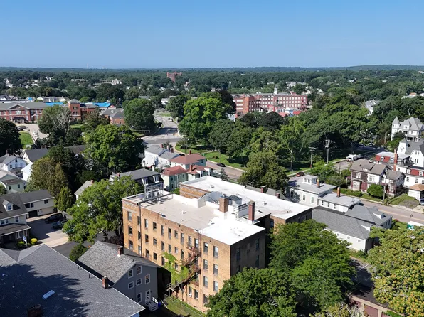 43-45 Granite St, New London, CT