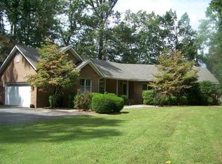 296 Teachs Cove Rd, Bath, NC 27808
