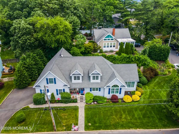 13 Beach Road, Neptune Township, NJ 07753